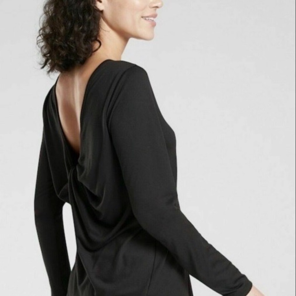 Athleta Waterfall Top Size M